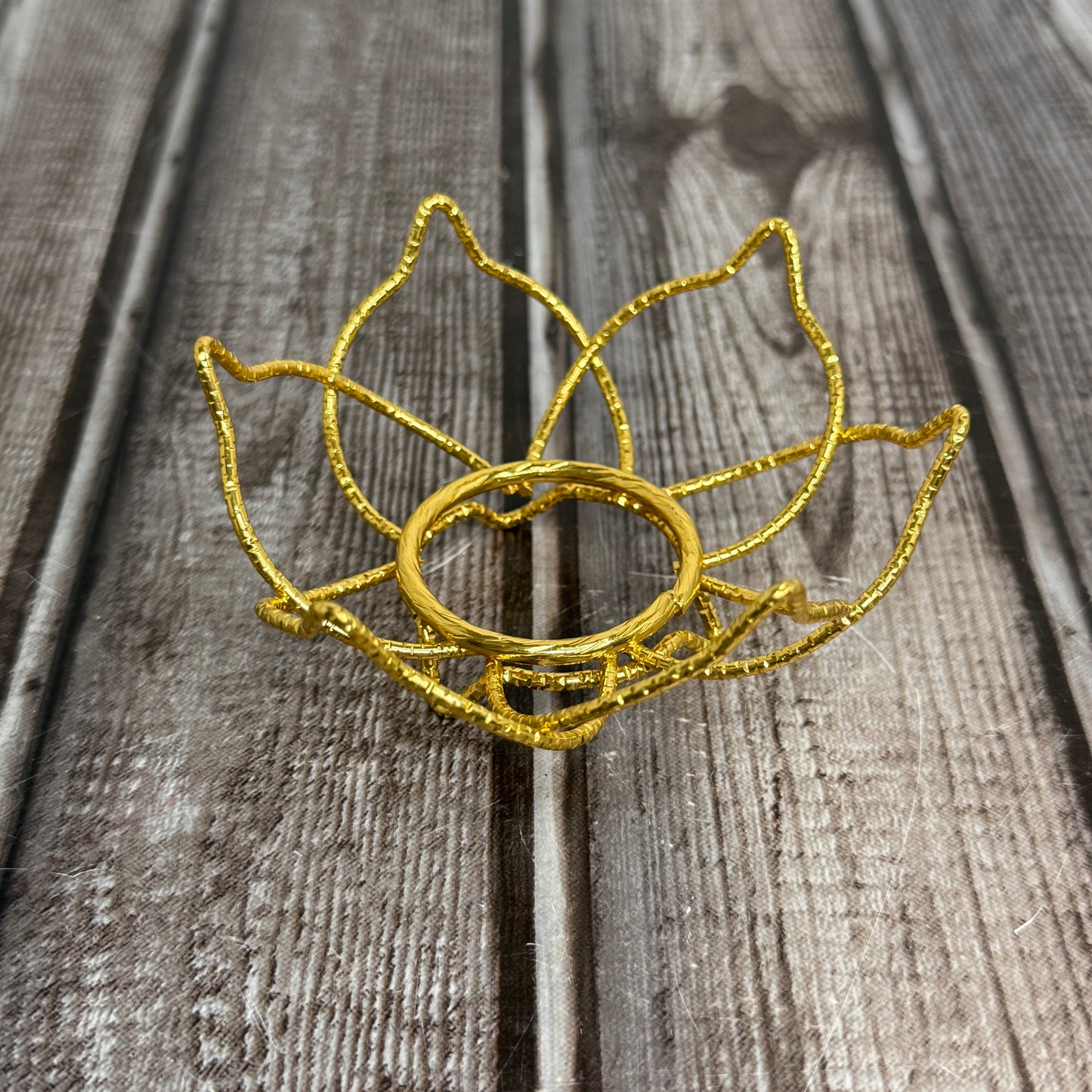 Metal Sphere Stand