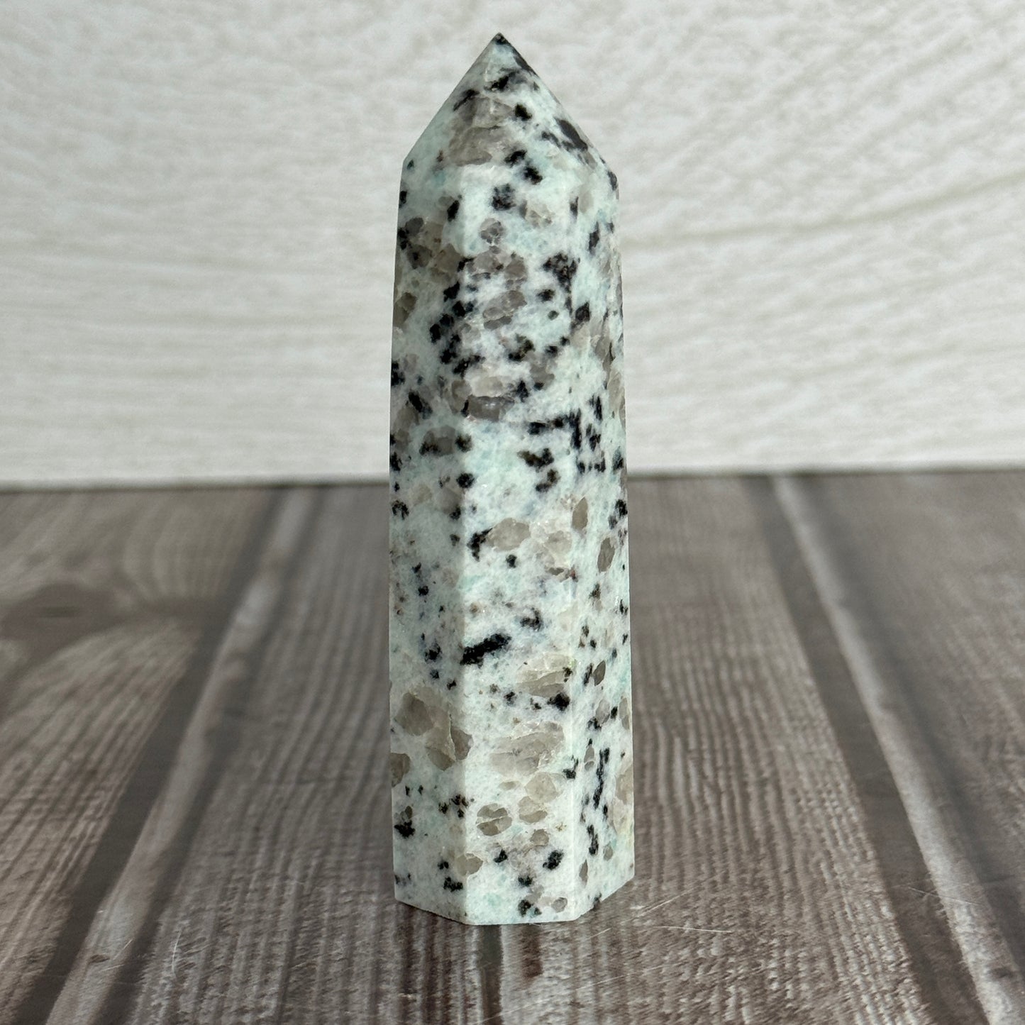 Kiwi Jasper Tower
