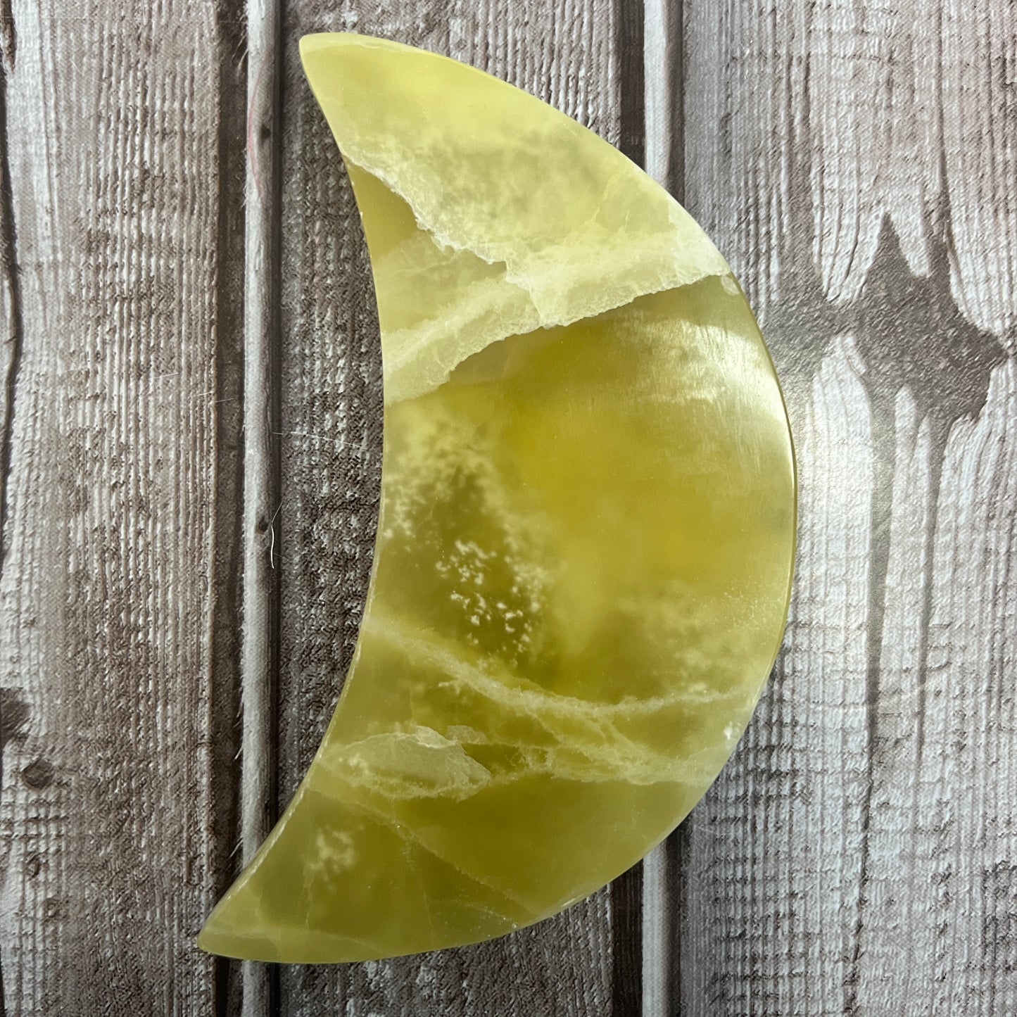 Lemon Calcite Carving