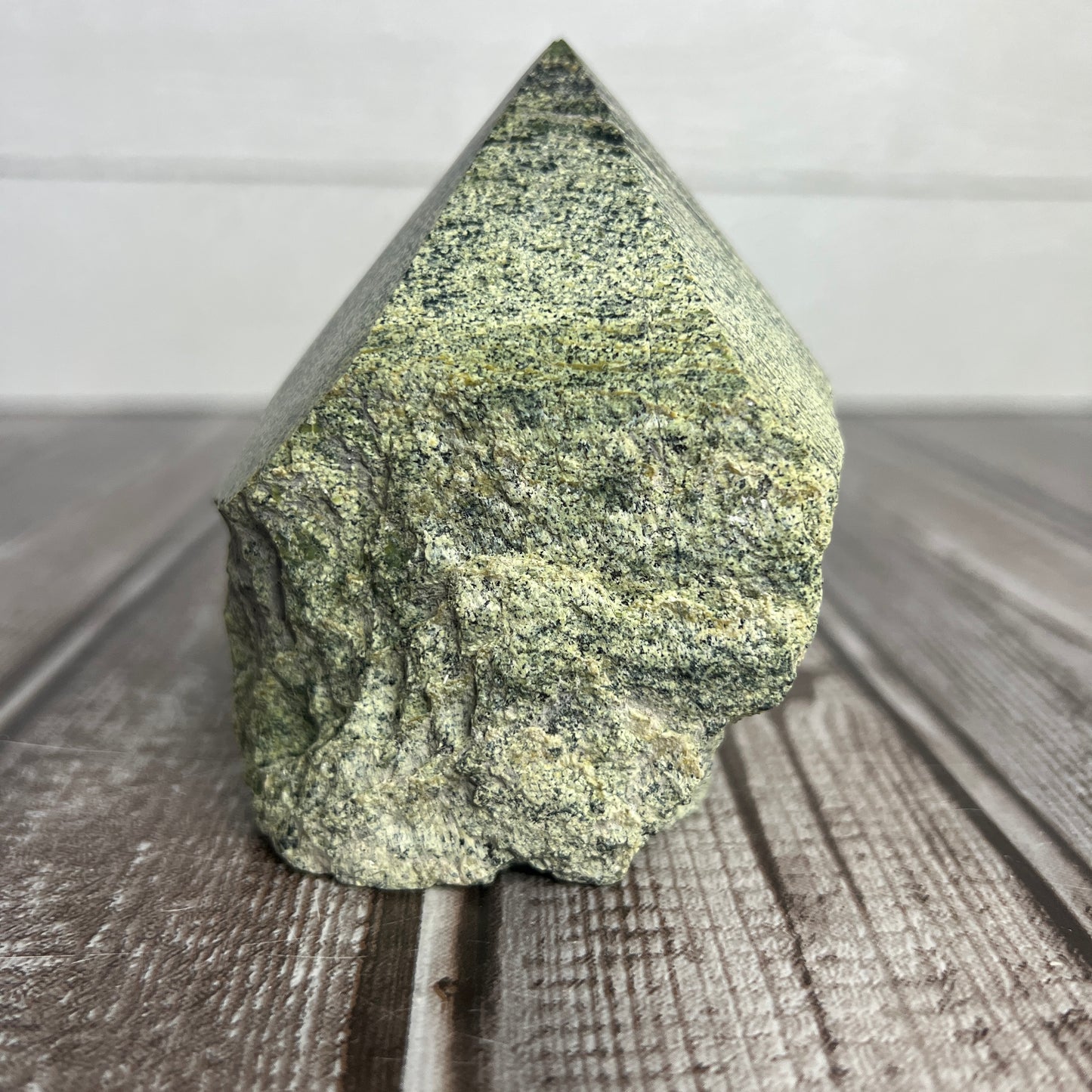 Serpentine Natural Point