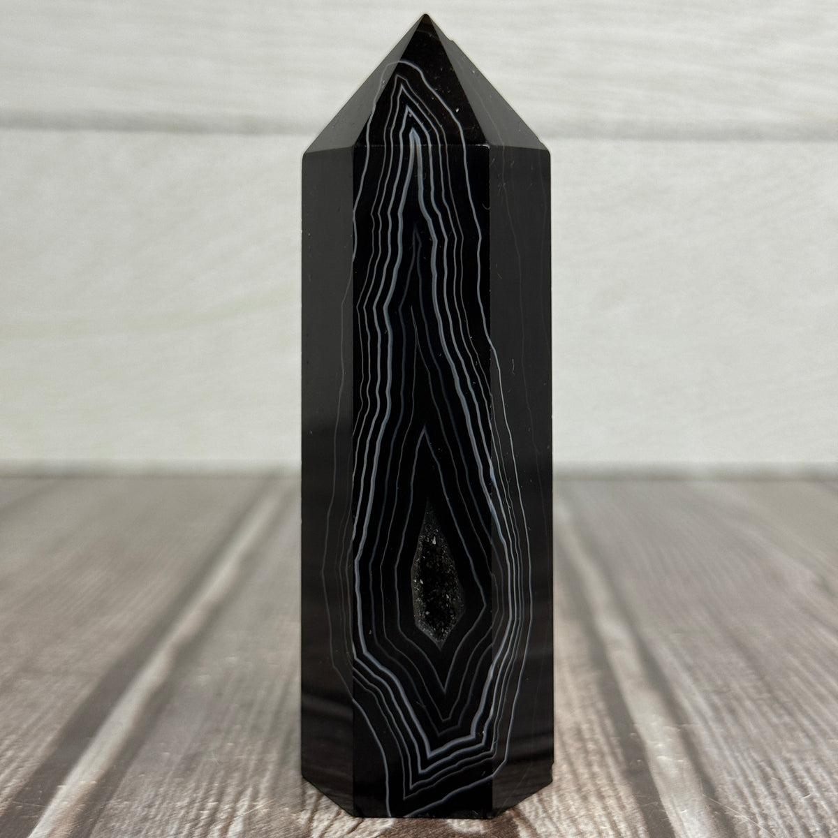 Black Banded Agate Tower