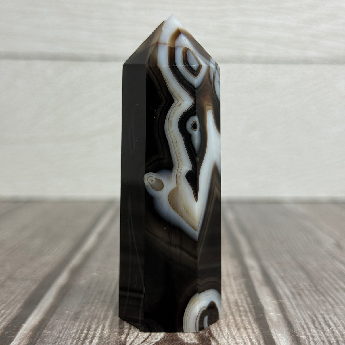 Black Banded Agate Tower