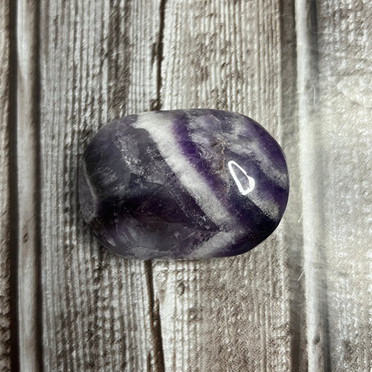 Chevron Dream Amethyst Palm Stones