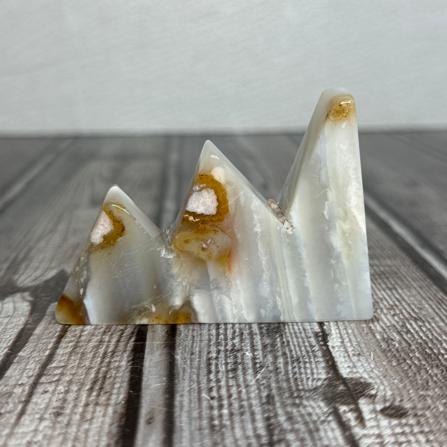 Flower Agate Mountains