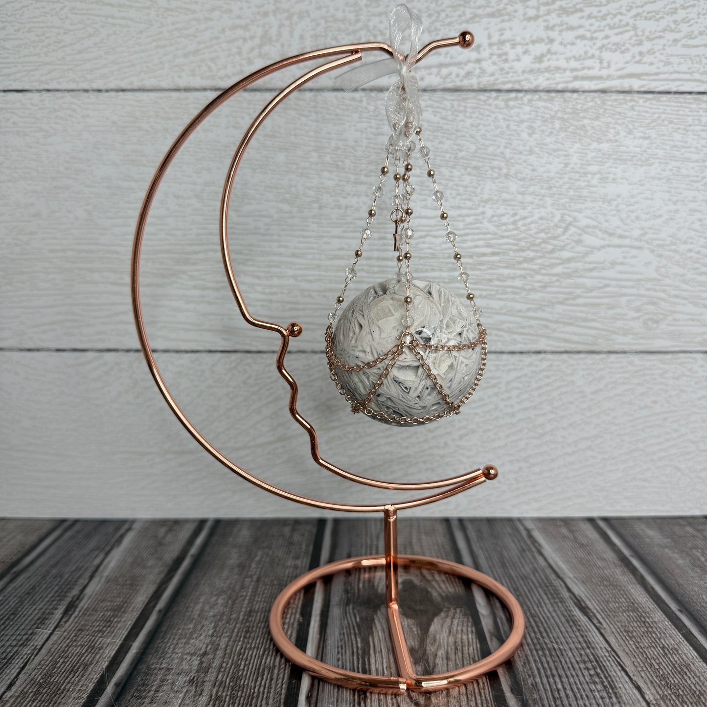 Metal Sphere Stand
