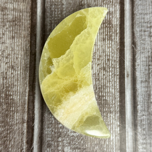 Lemon Calcite Carving