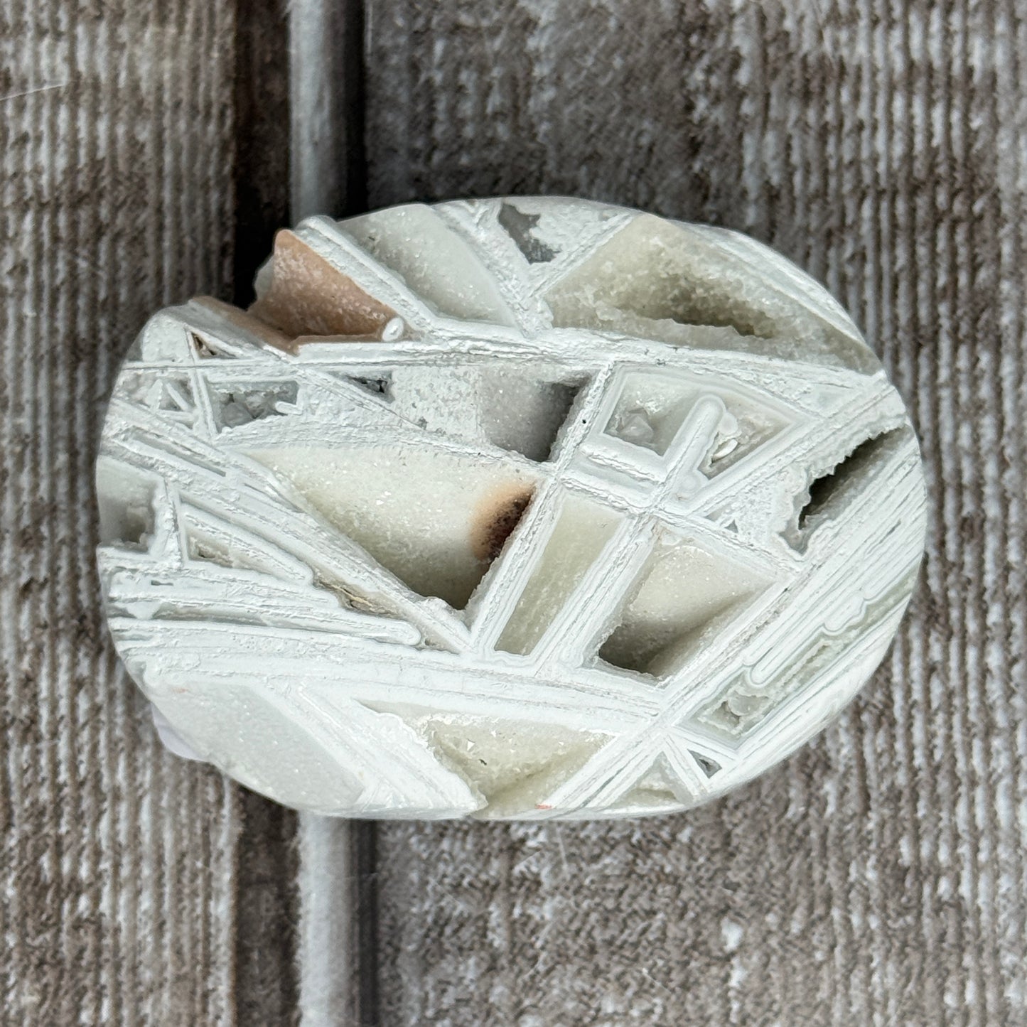 Mexican Lace Agate Palmstone
