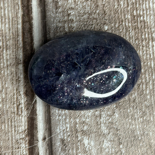 Iolite Palmstones