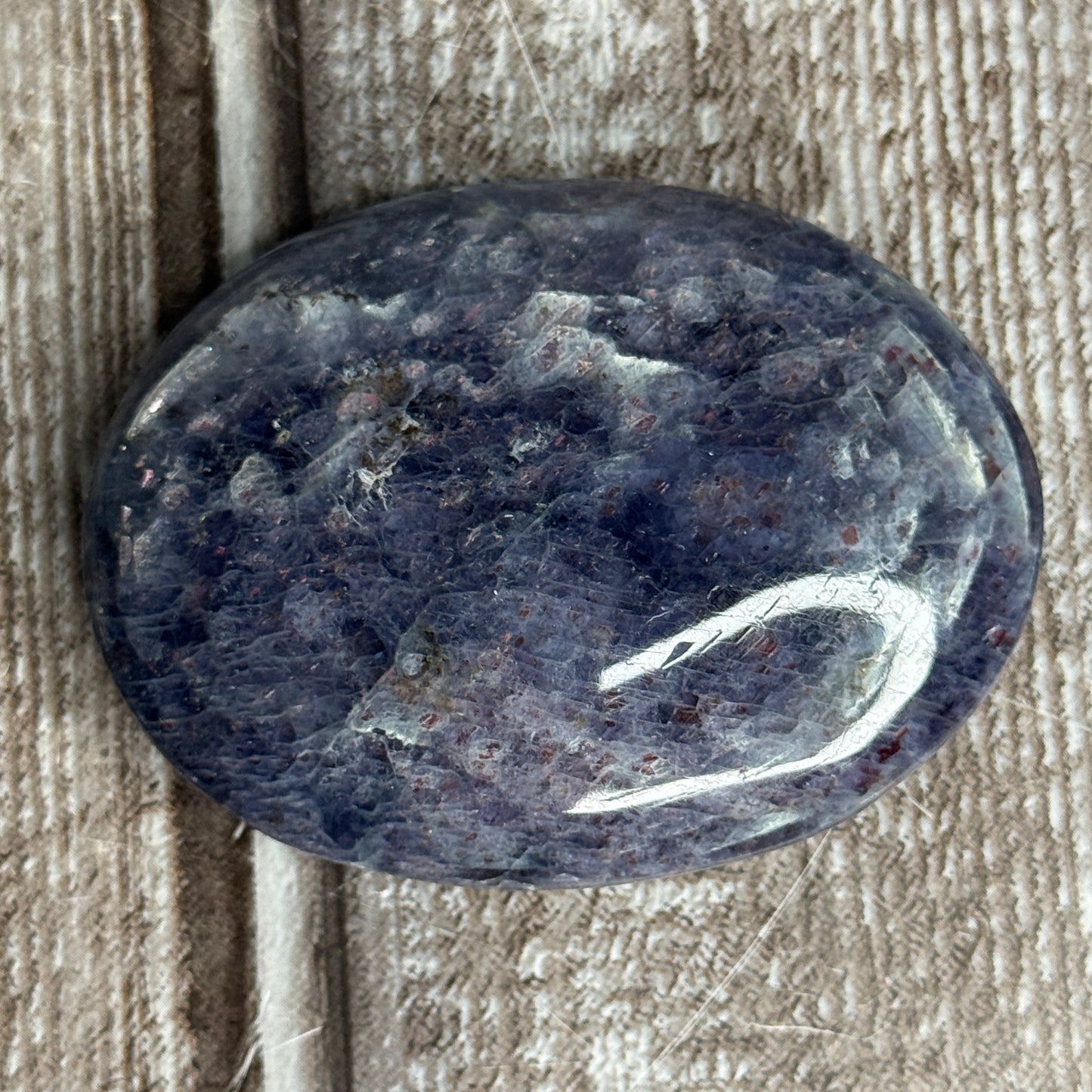 Iolite Palmstones