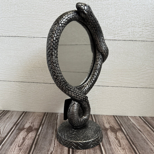 Serpent Mirror