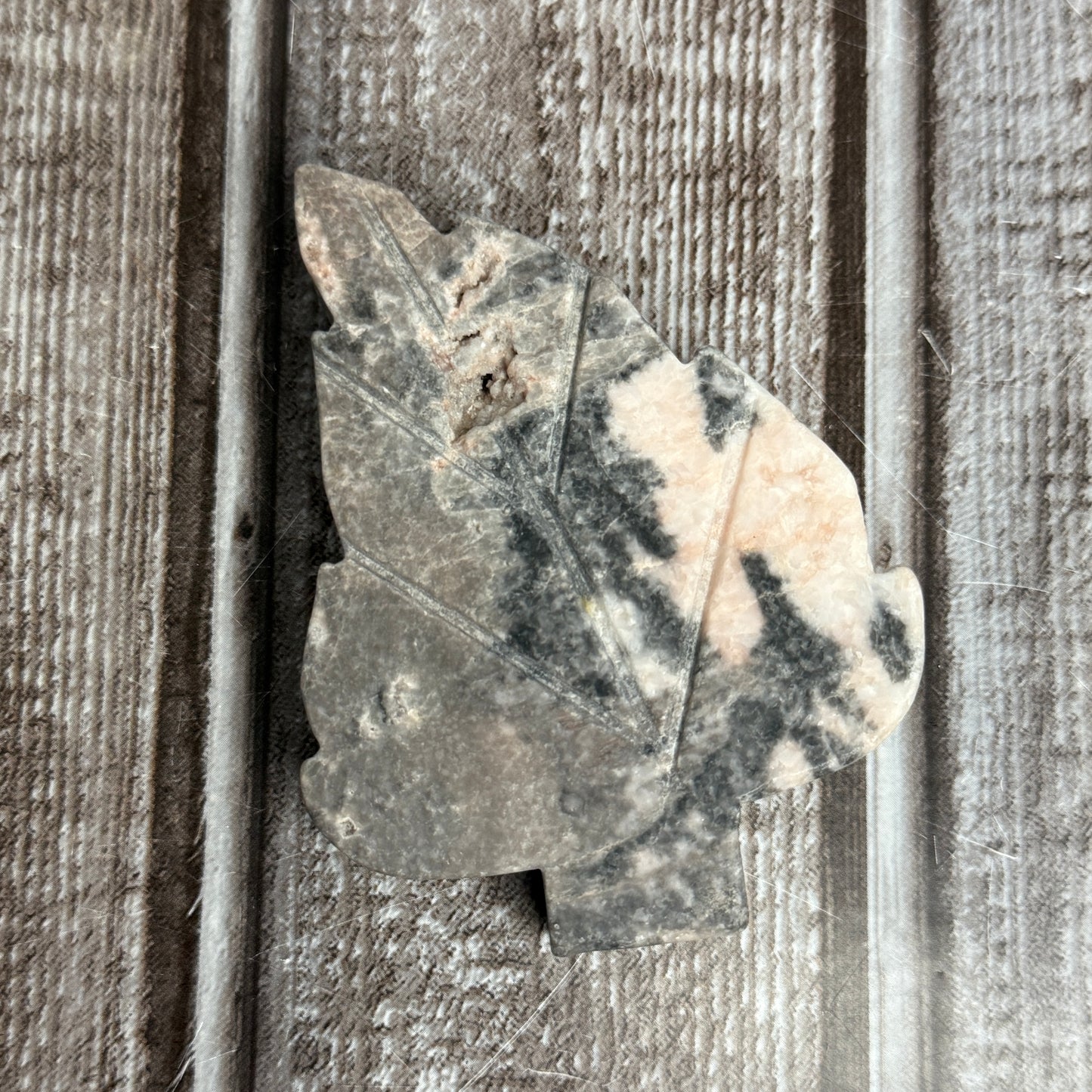 Rhodonite Leaf