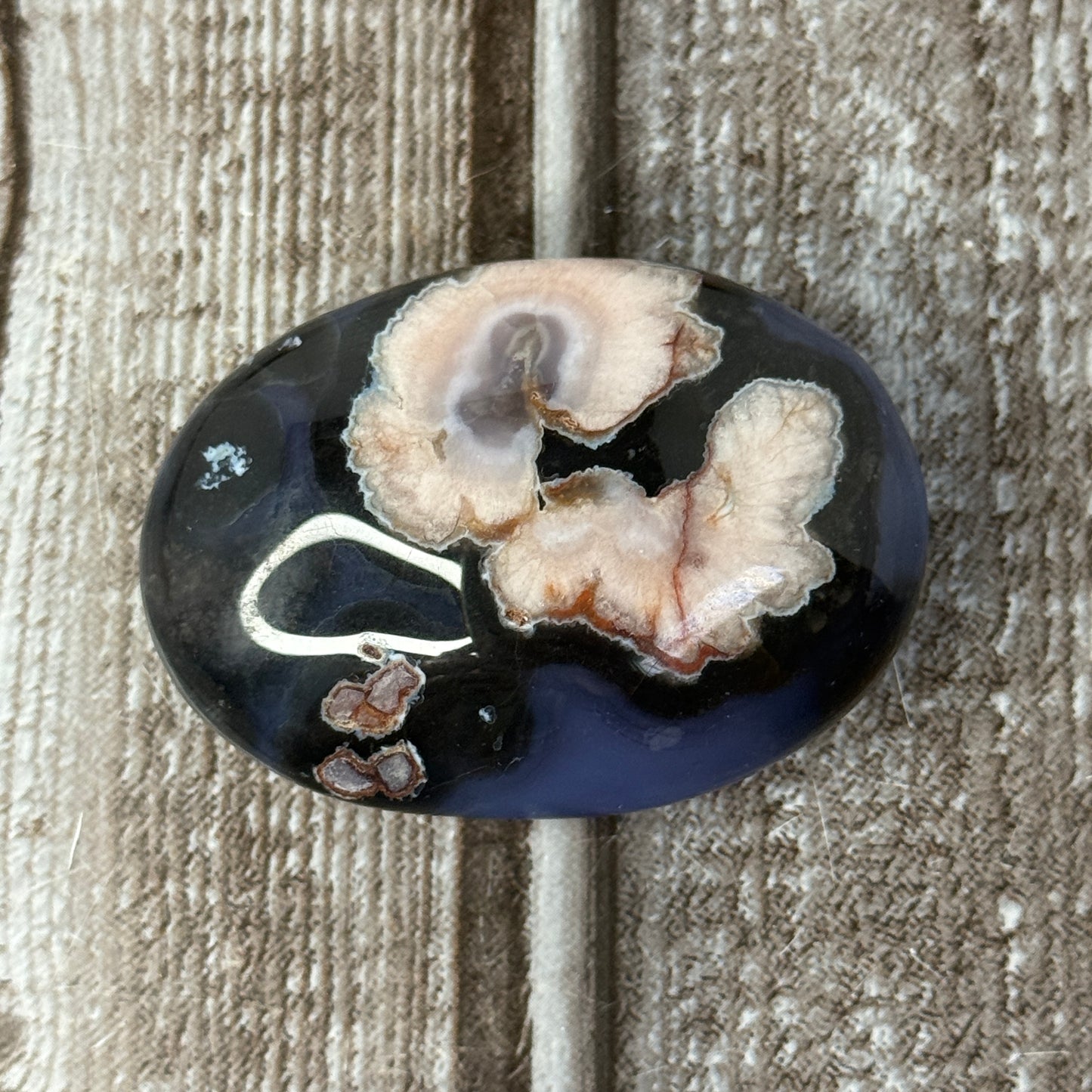 Blue Flower Agate Palmstone