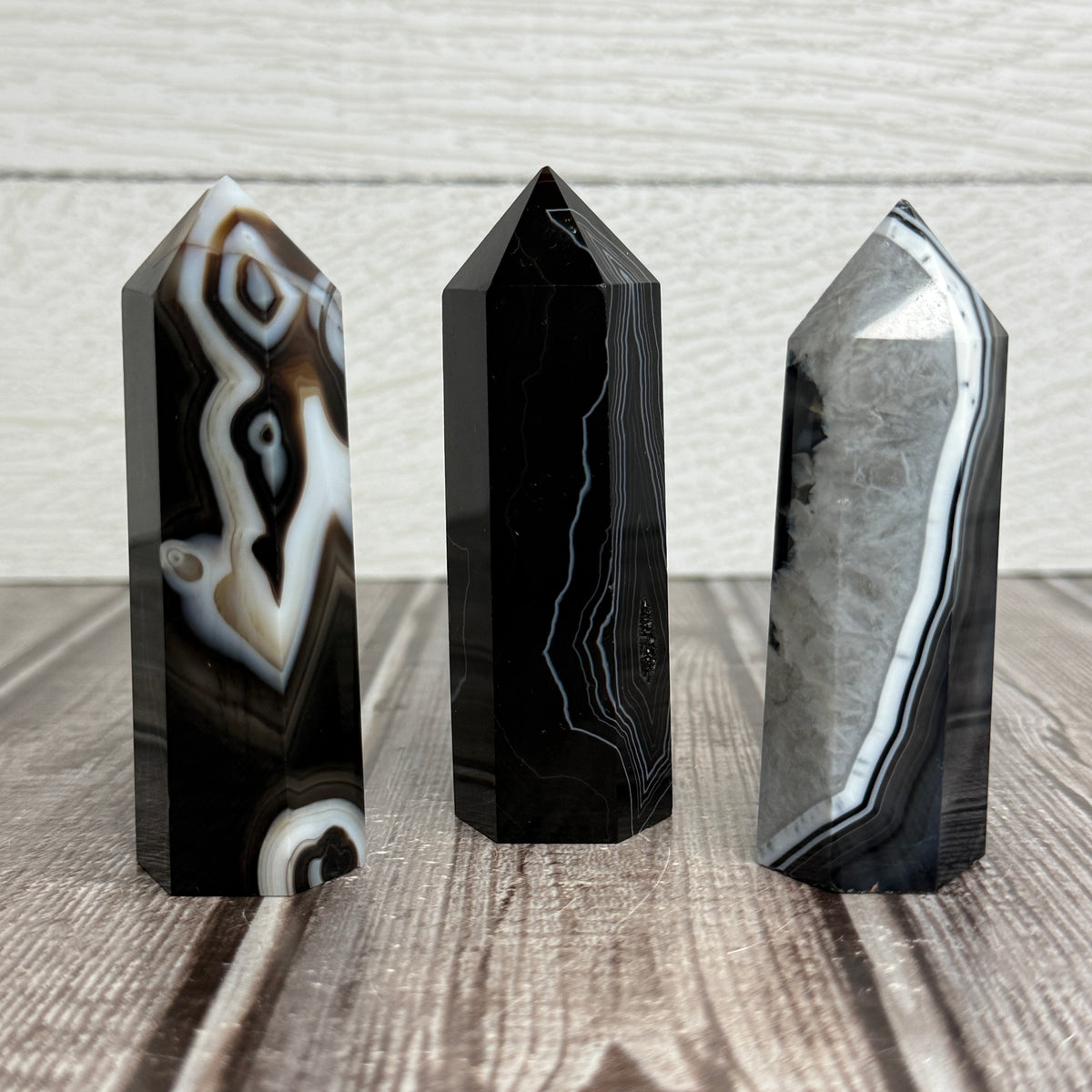 Black Banded Agate Tower