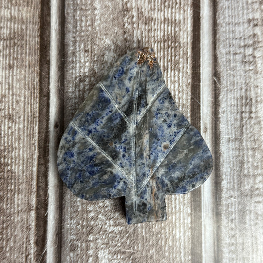 Sodalite Leaf