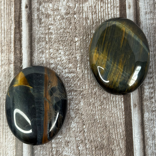 Blue Tiger Eye Palmstone