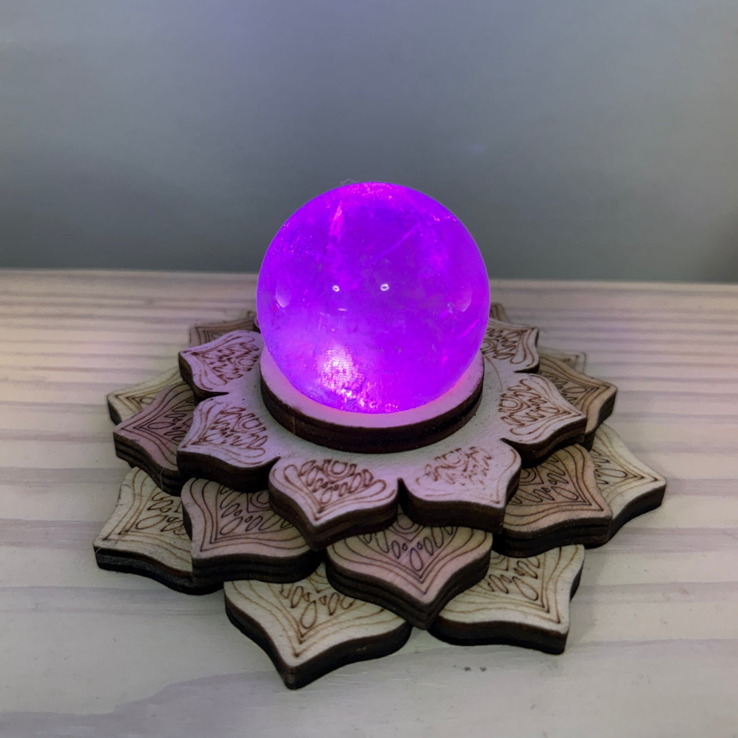 LED Lighted Sphere Stand
