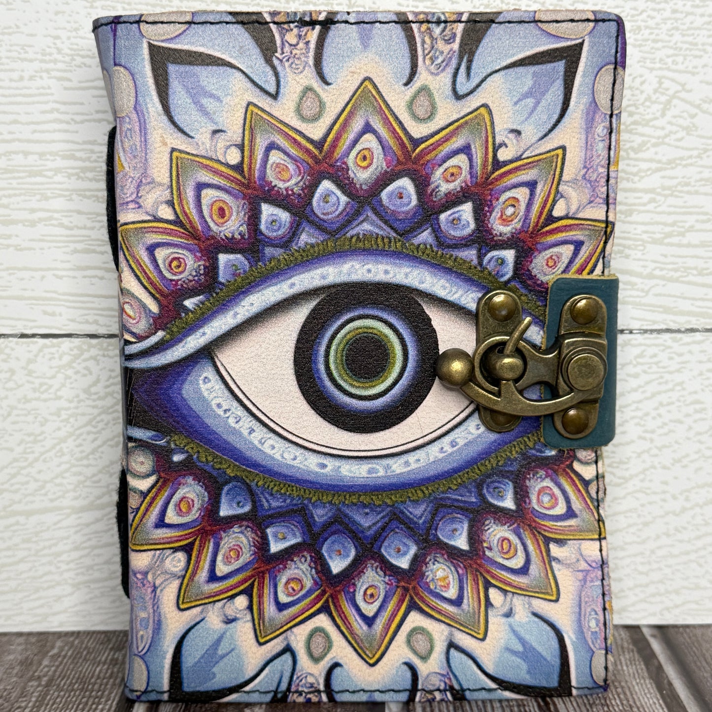 Azure Eye Journal
