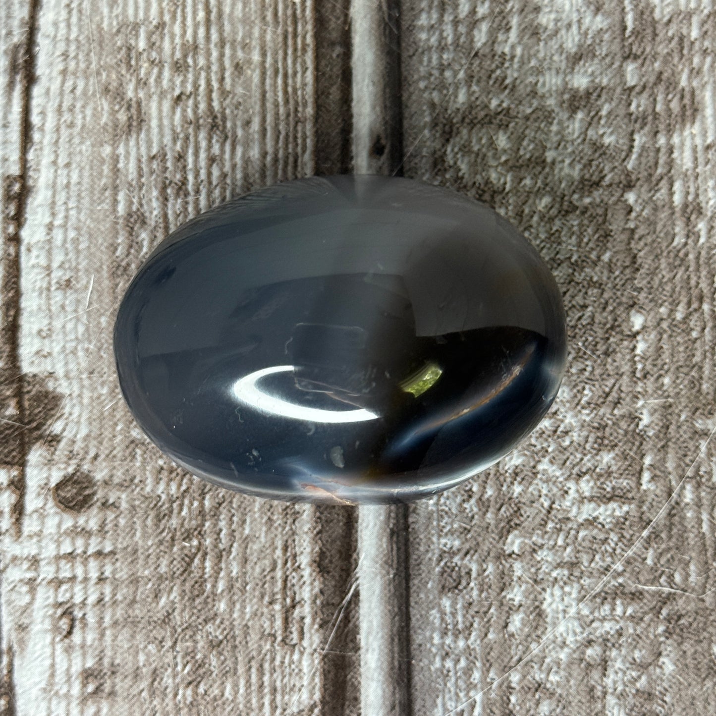 Orca Agate Palm Stone