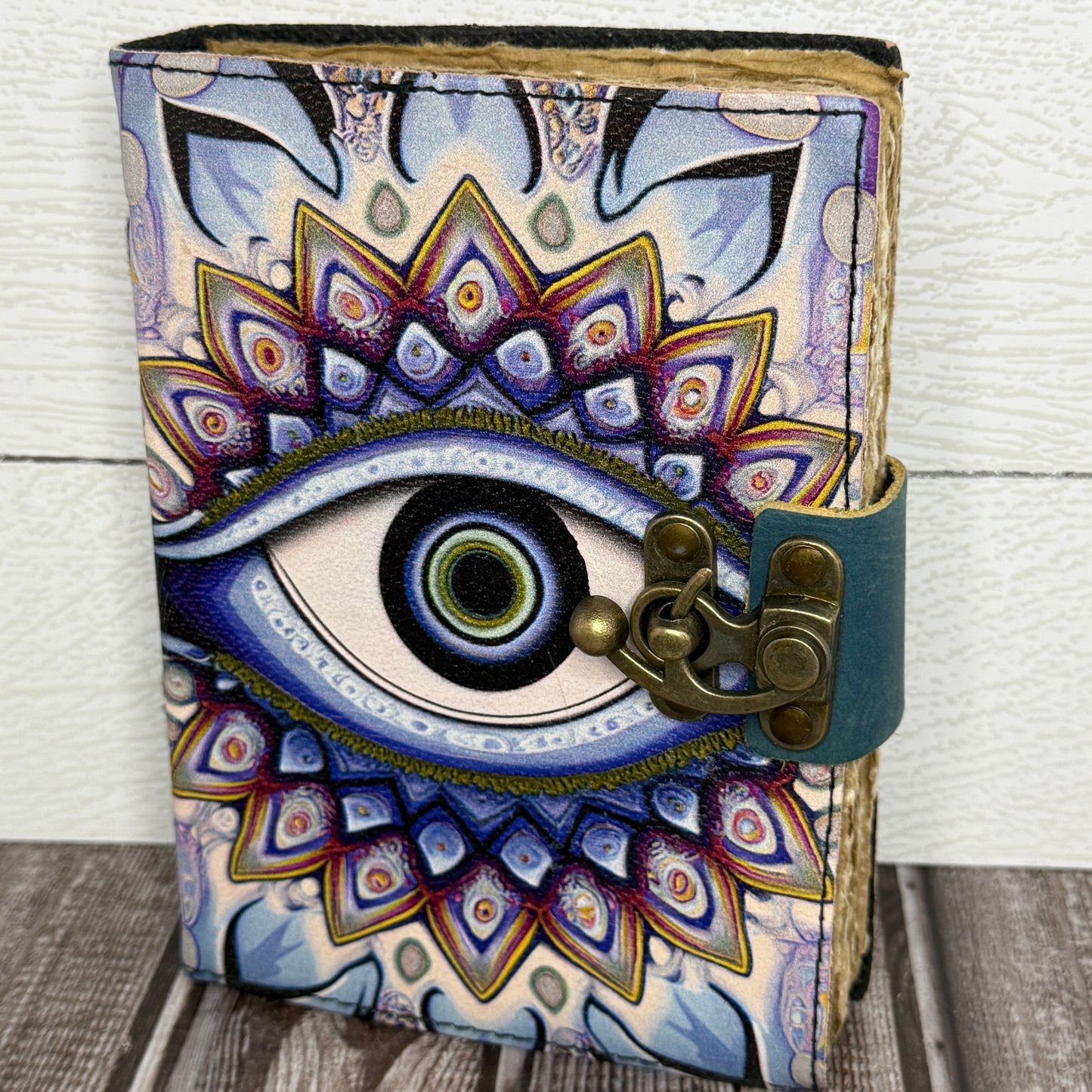 Azure Eye Journal