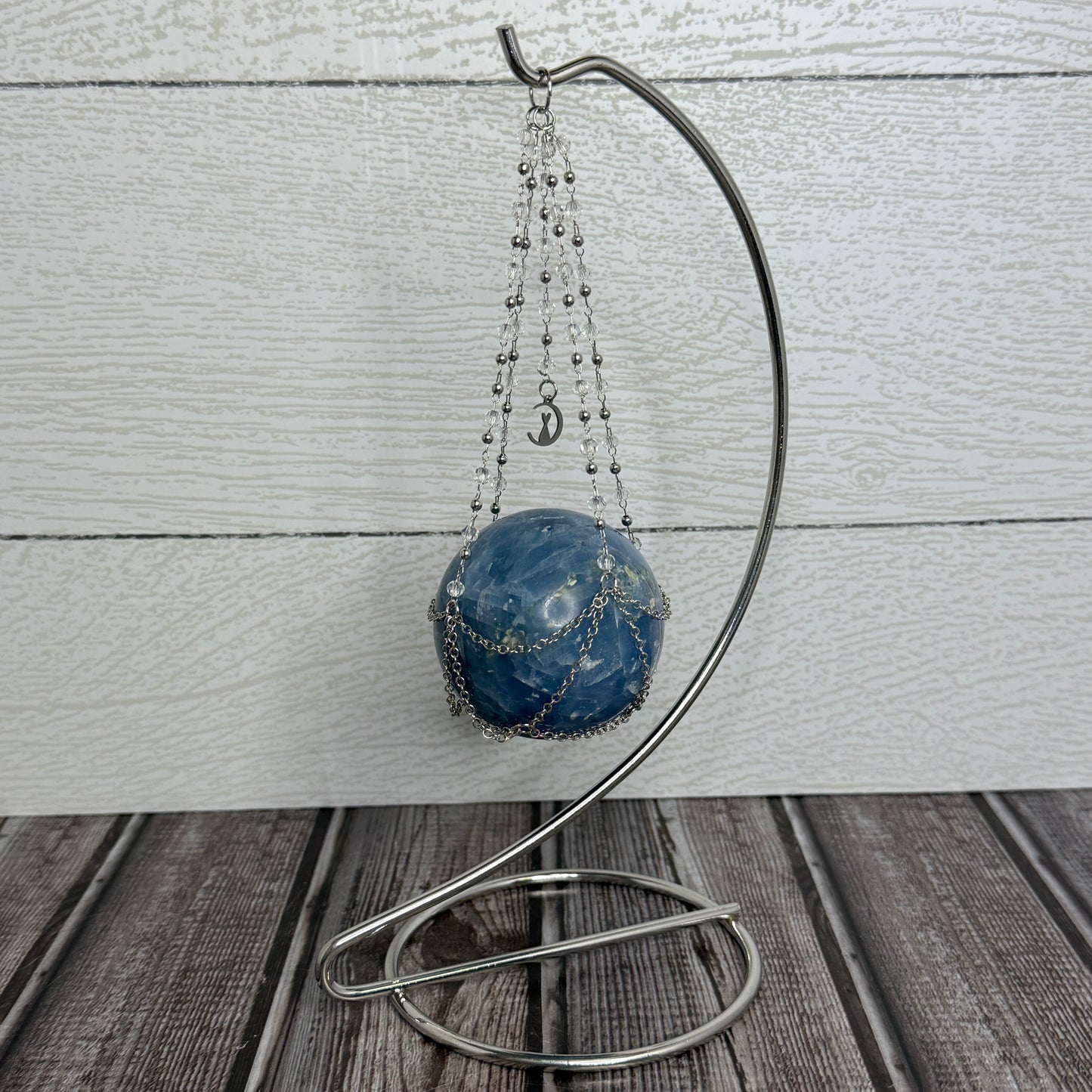 Metal Sphere Stand