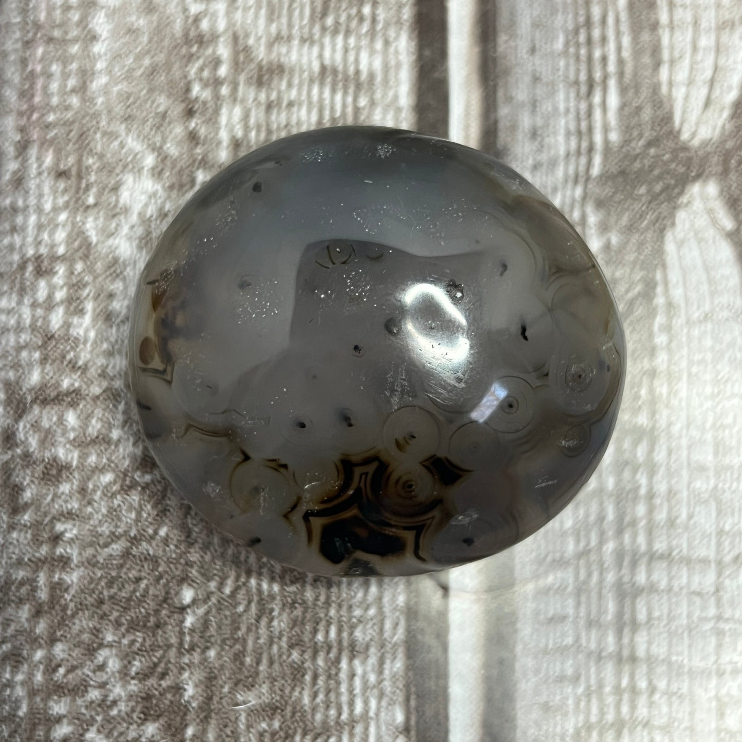 Orca Agate Palm Stone