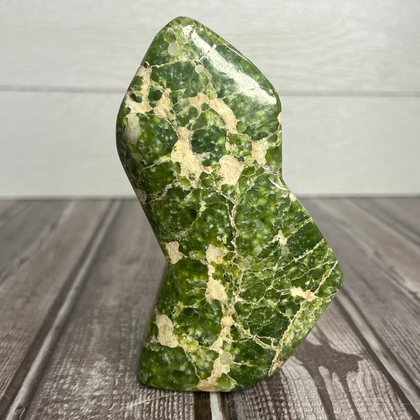 Tremolite Freeform